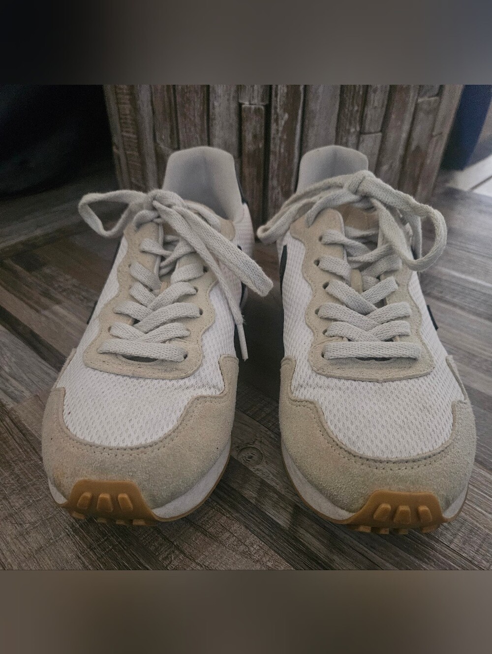 Veja SDU Alveomesh sneakers. 9